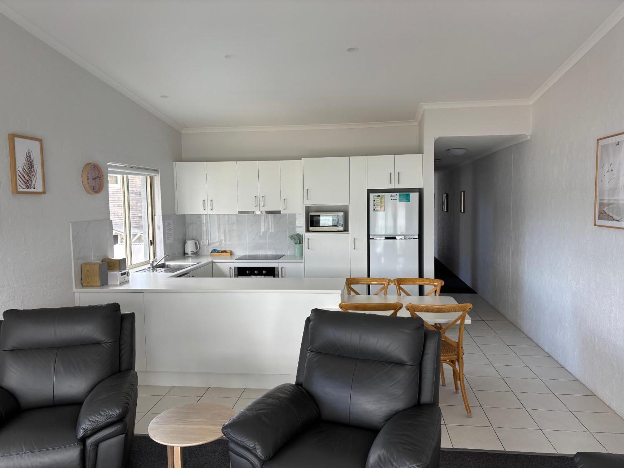 Merimbula Lake Apartments Экстерьер фото