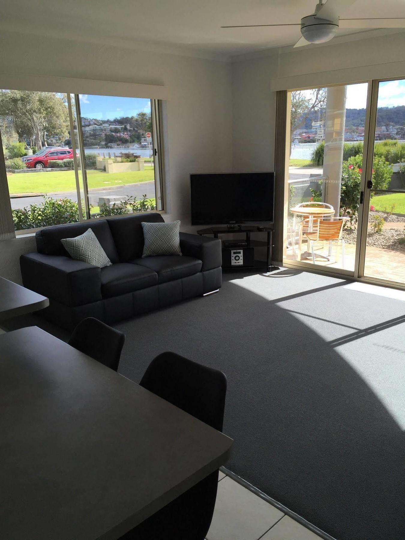 Merimbula Lake Apartments Экстерьер фото